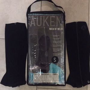 Auken Wash ‘N’ Wear Half Chap